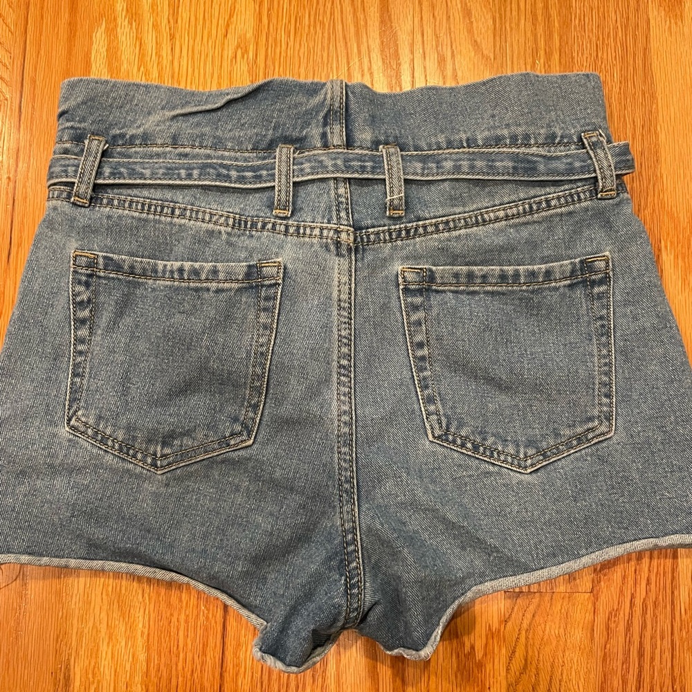 Jean Shorts - Picture 3 of 3